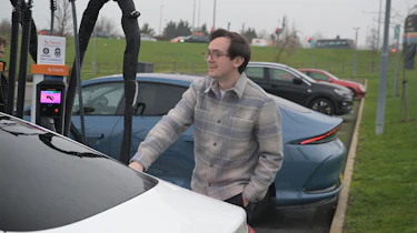 Winter range test - Tom charging Tesla