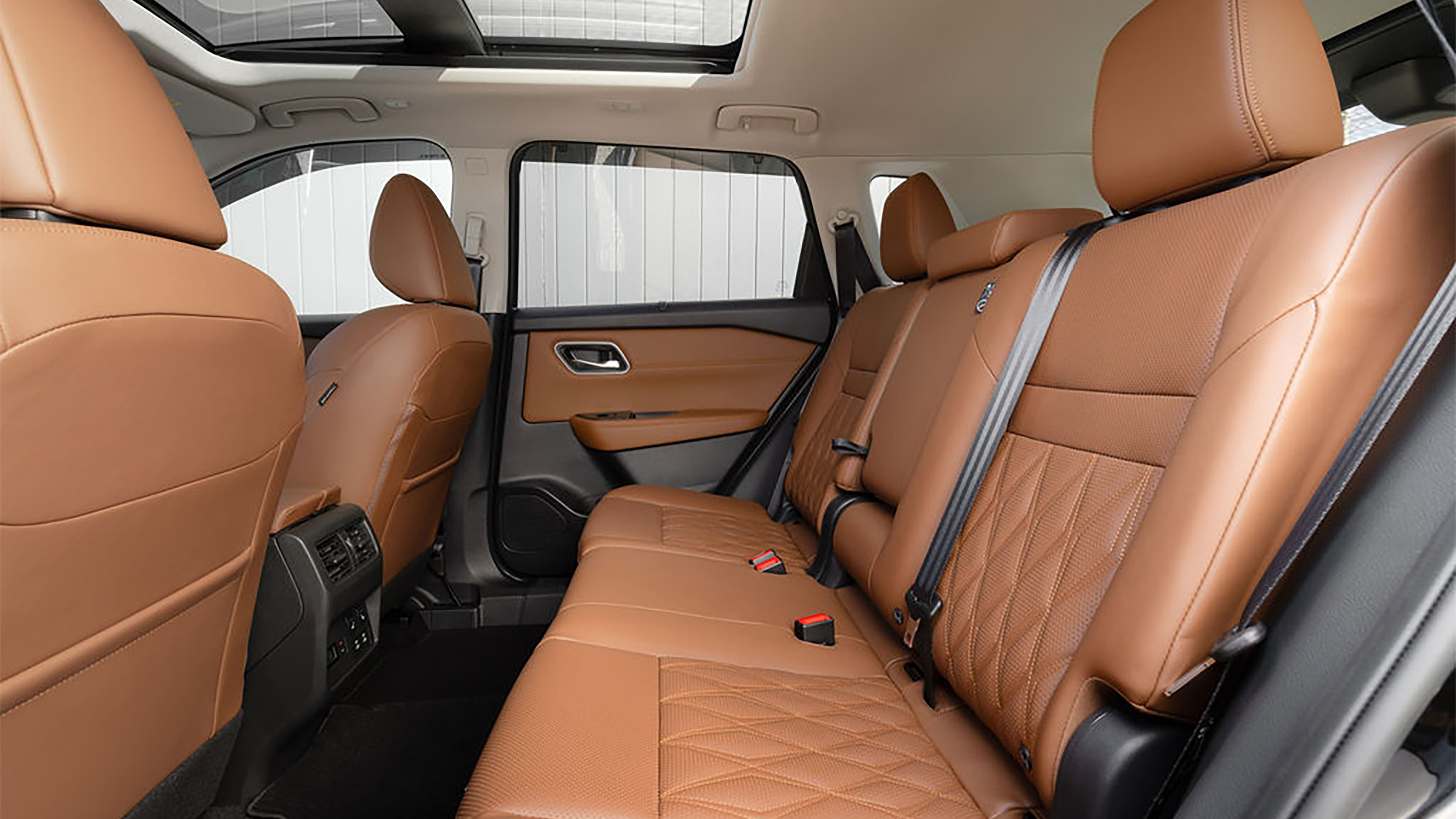 2026 Nissan X-Trail - beige rear seats