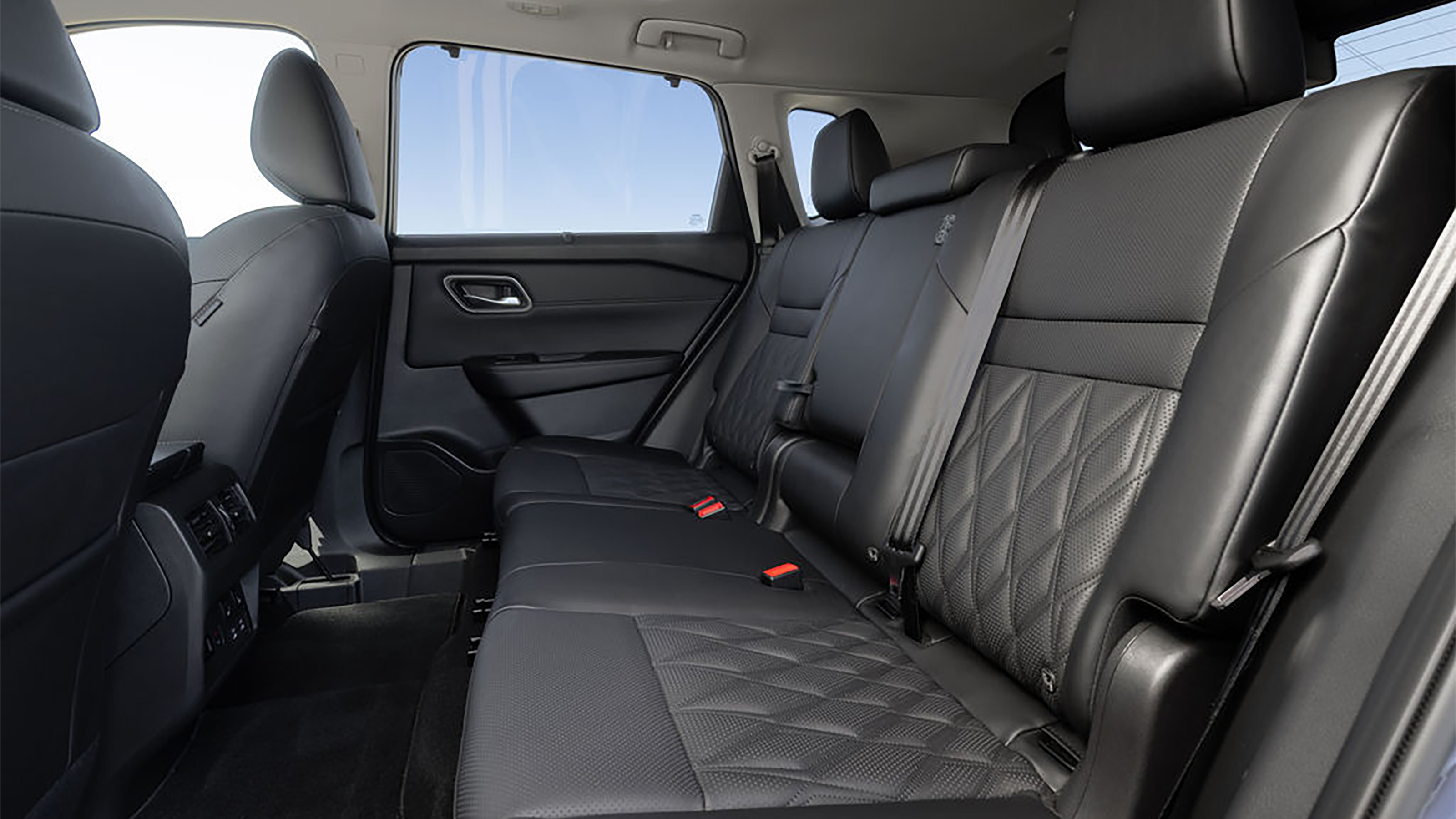 2026 Nissan X-Trail - black rear seats