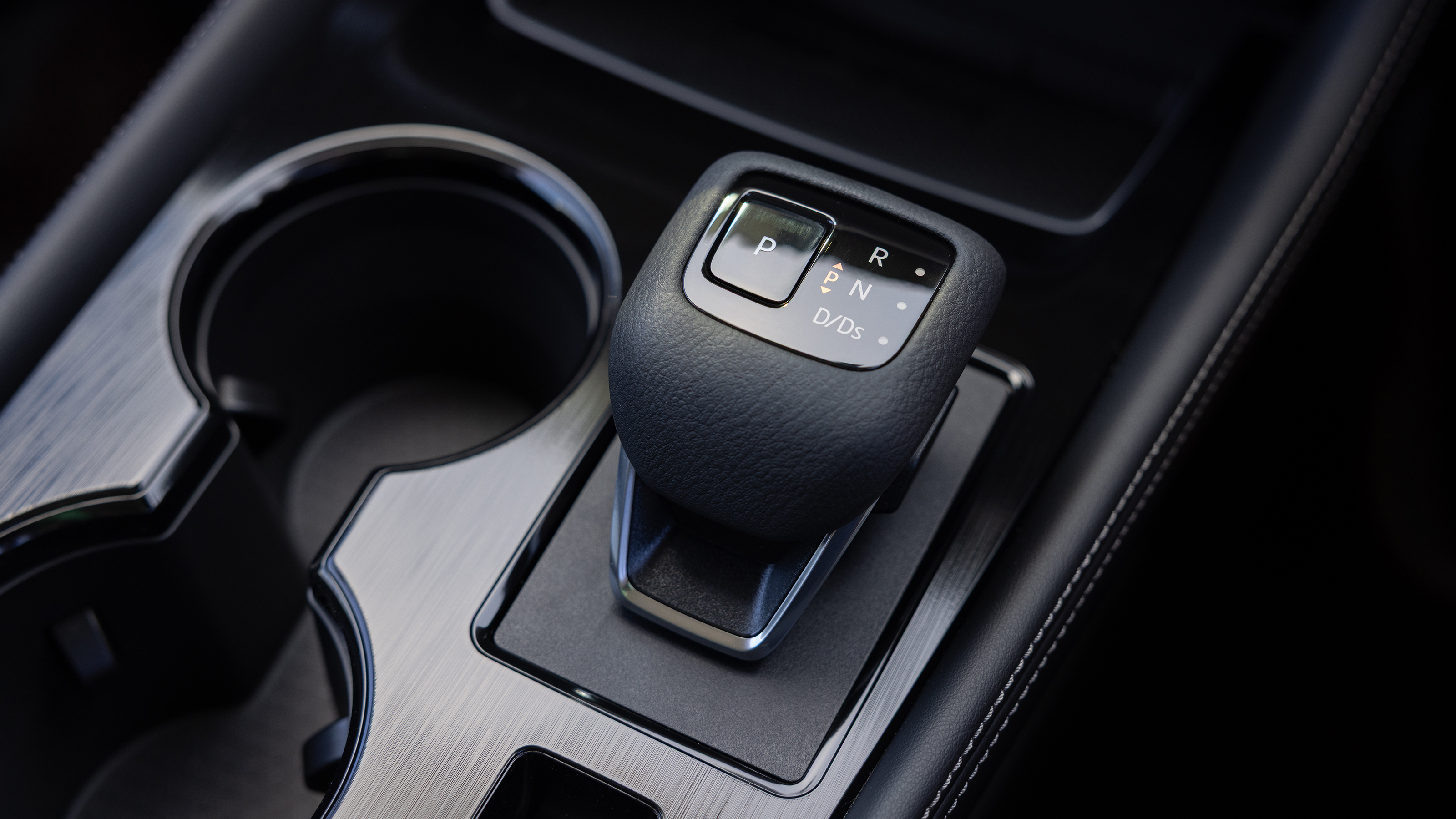 2026 Nissan X-Trail - drive selector