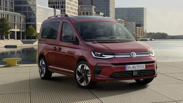 2026 Volkswagen Caddy - red front 3/4