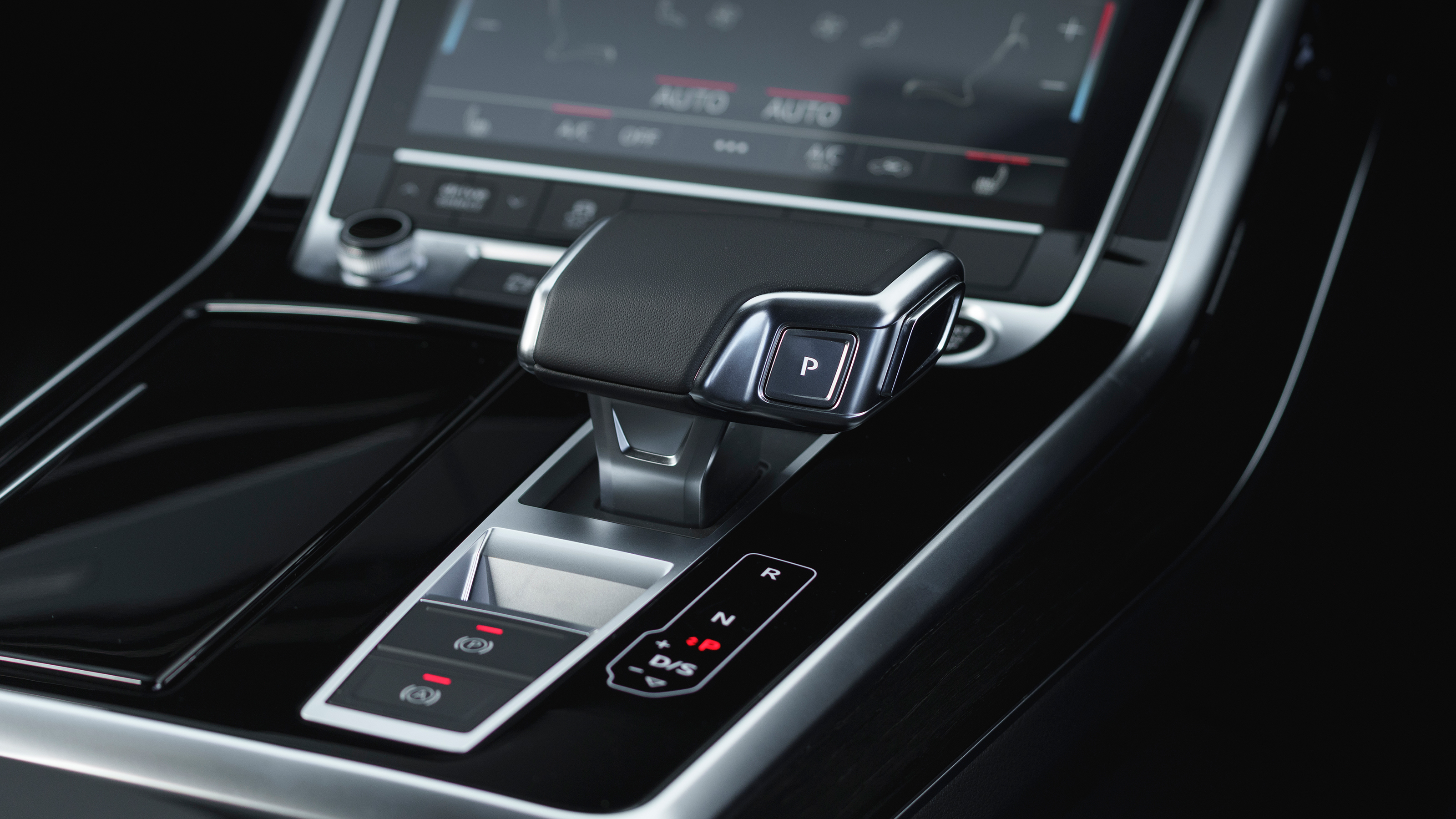 Audi Q7 - drive selector 
