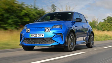 Alpine A290 - front tracking
