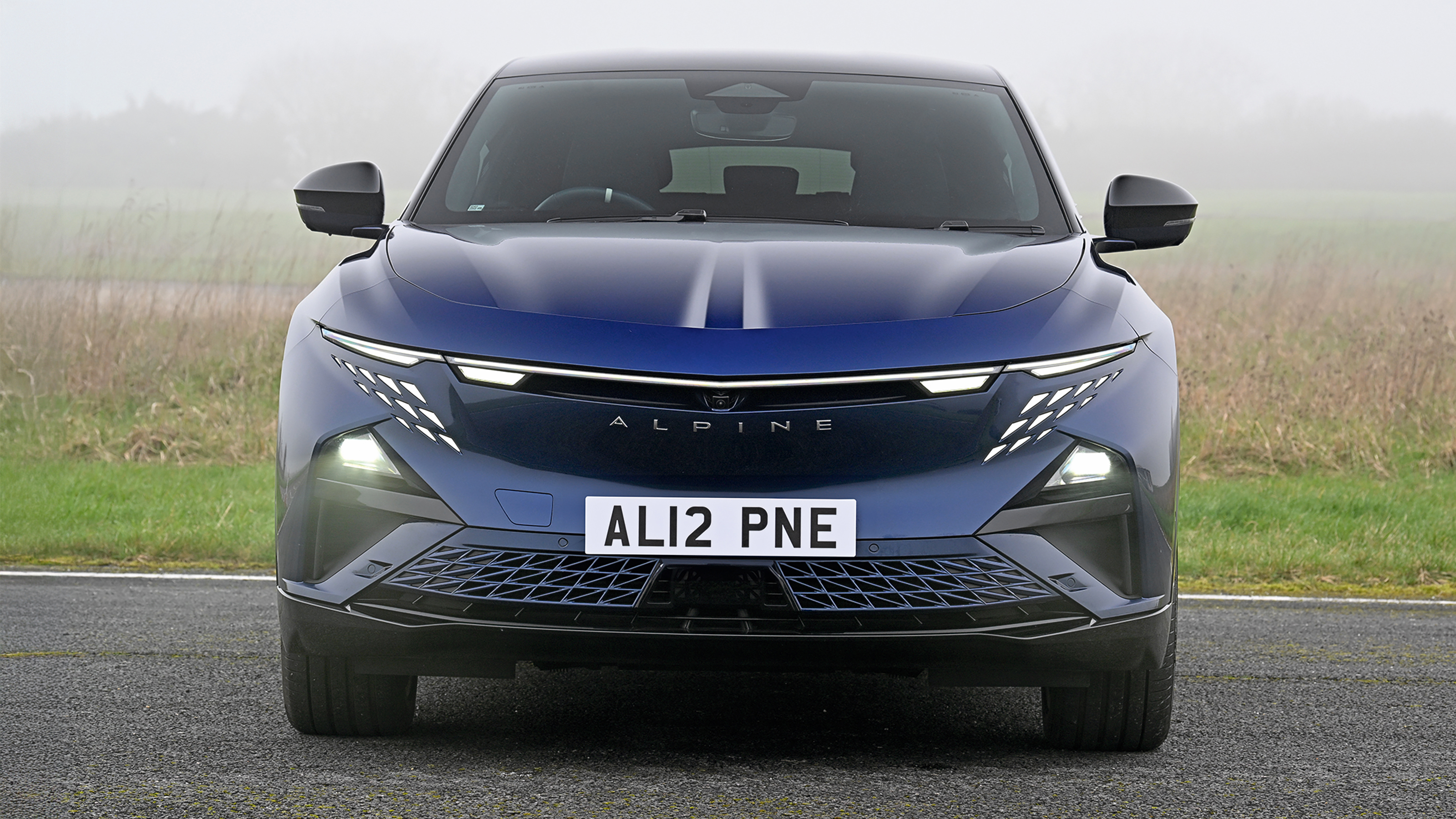 Alpine A390 - front end