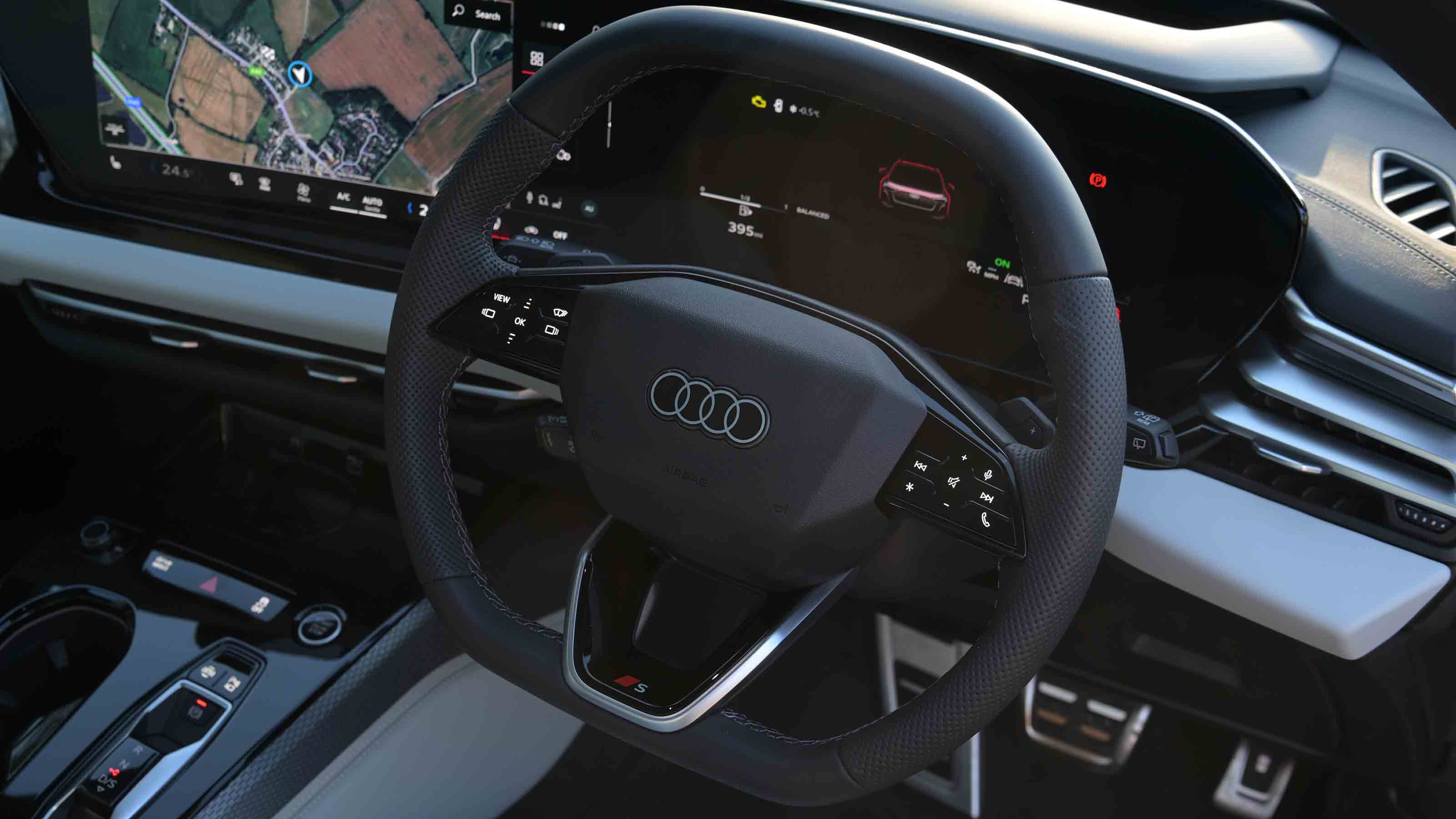 Audi A5 Avant - steering wheel detail