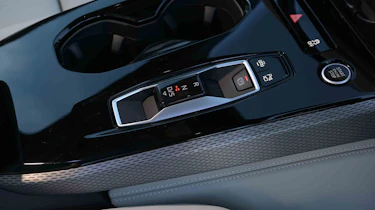 Audi A5 Avant - gear selector detail
