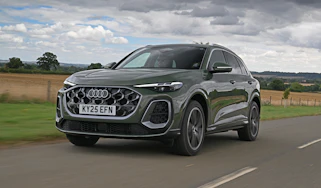 Audi Q5 - front tracking