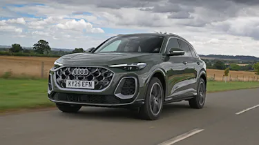 Audi Q5 - front tracking