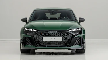 Audi RS 3 Competition Limited - full front studio