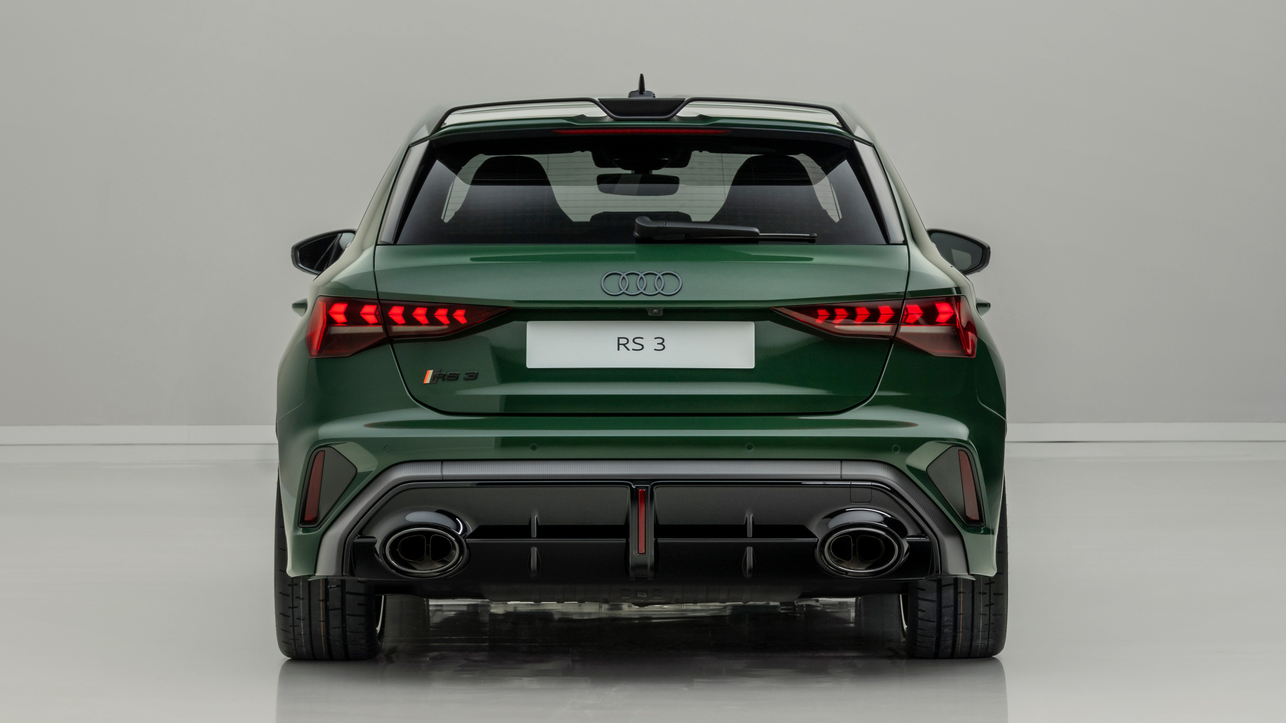 Audi RS 3 Competition Limited - full rear studio