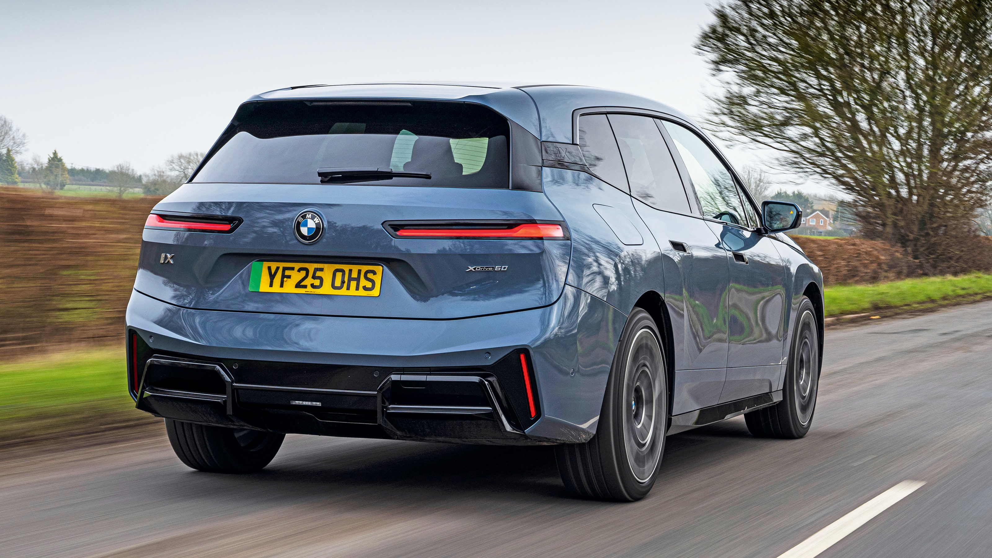 BMW iX - rear 3/4
