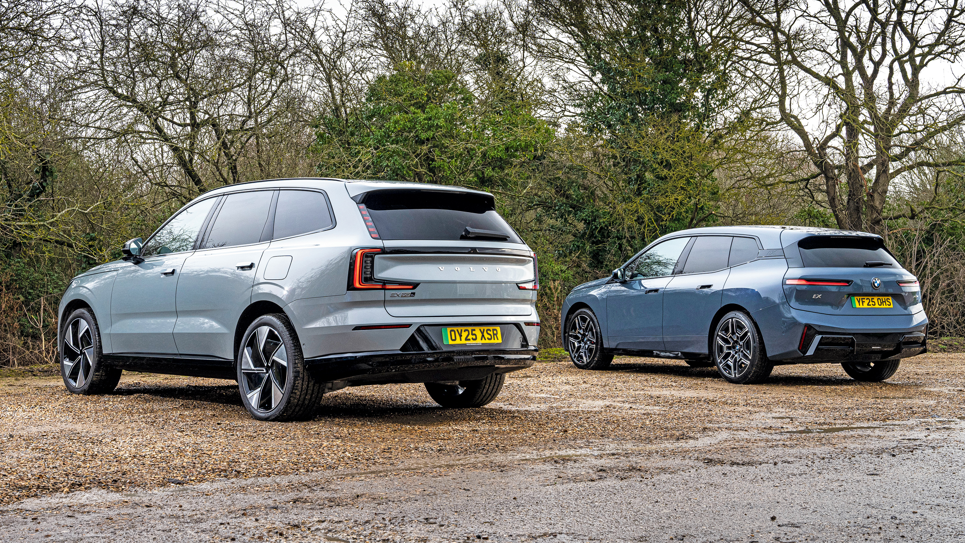 BMW iX vs Volvo EX90 - rear 3/4