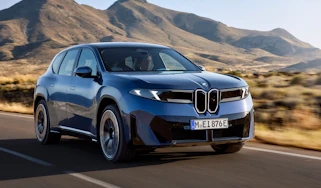 BMW iX3 40 - front tracking