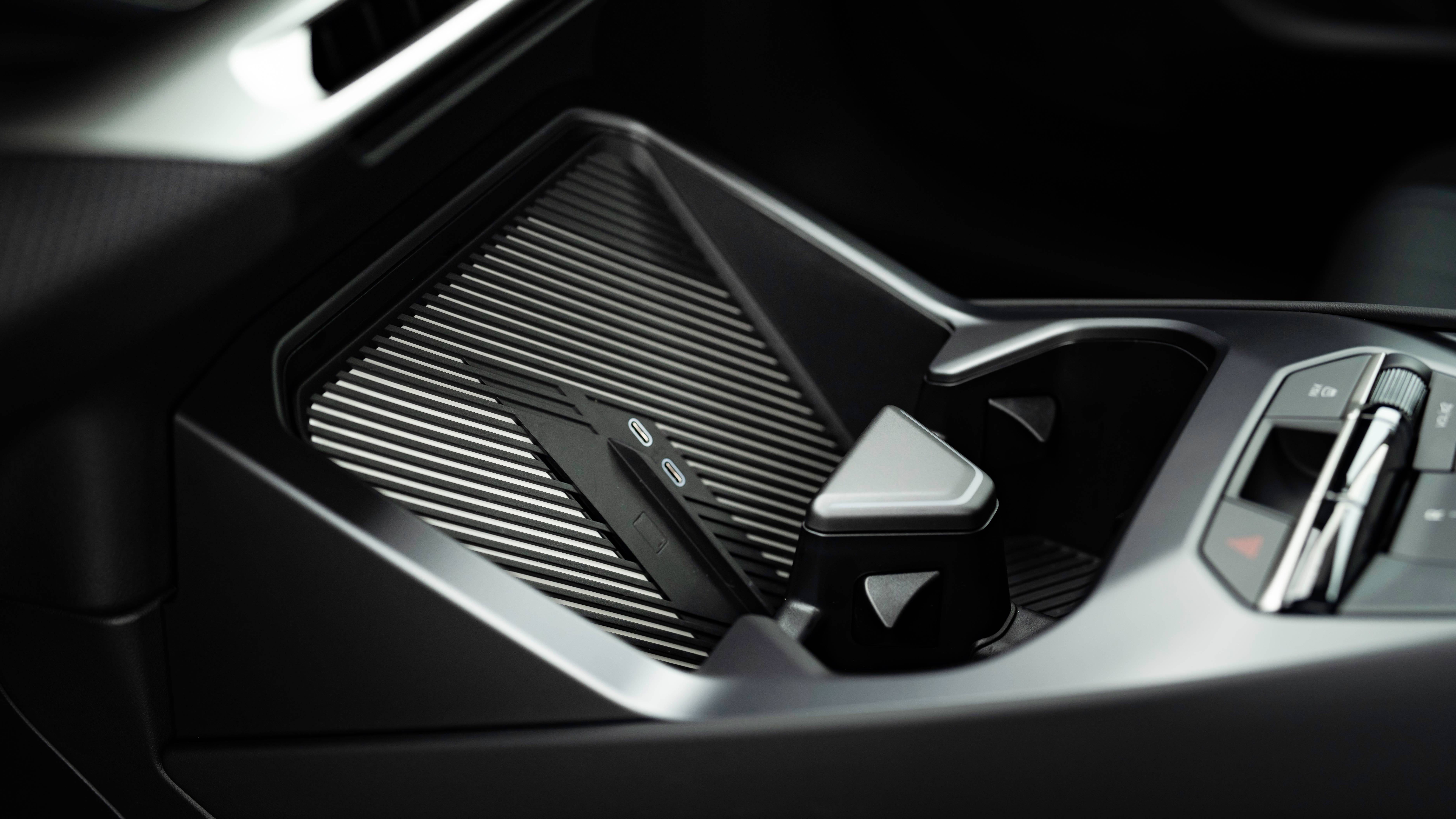 BMW iX3 M Sport - interior