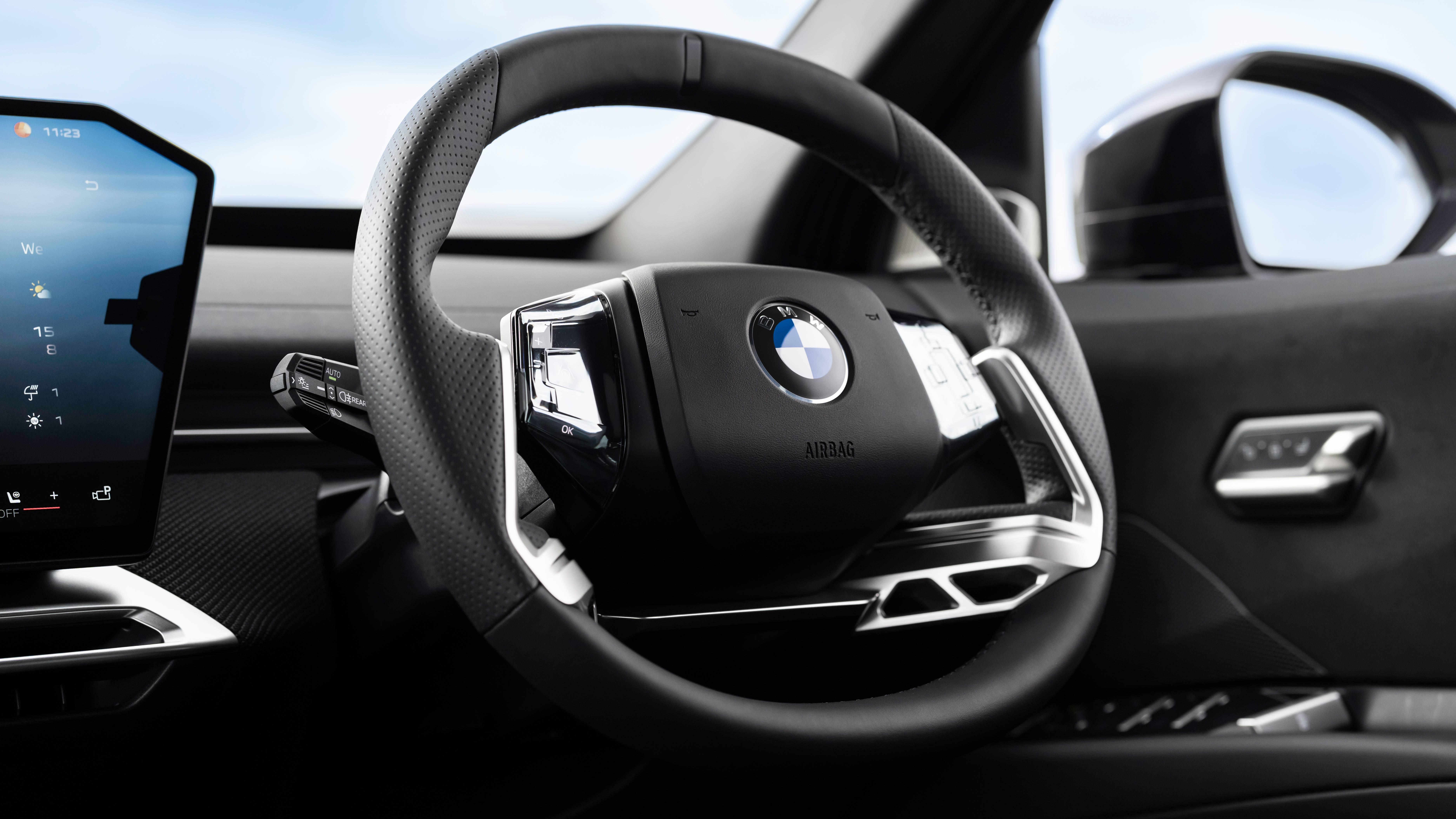 BMW iX3 M Sport - steering wheel