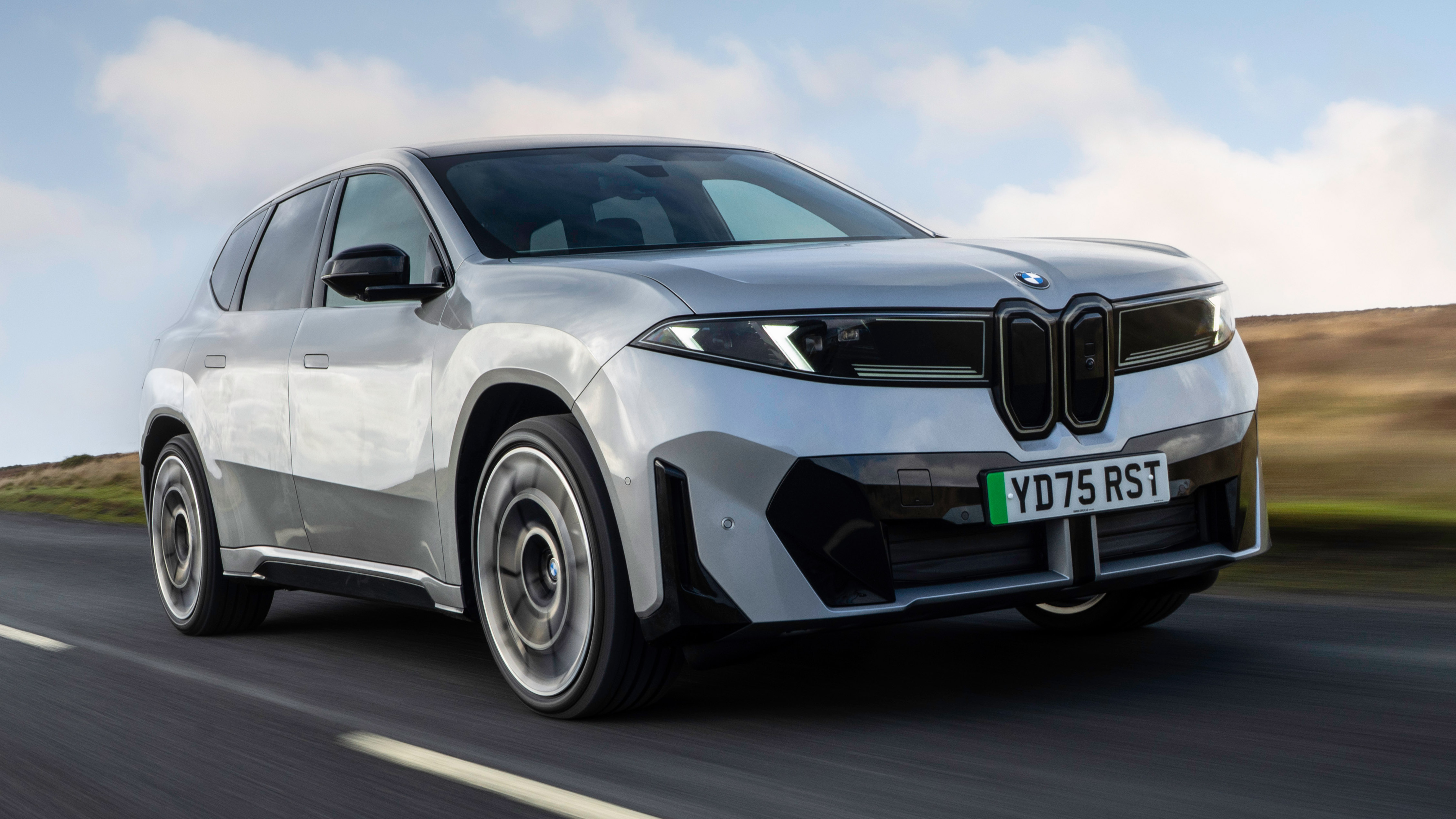 BMW iX3 M Sport - front