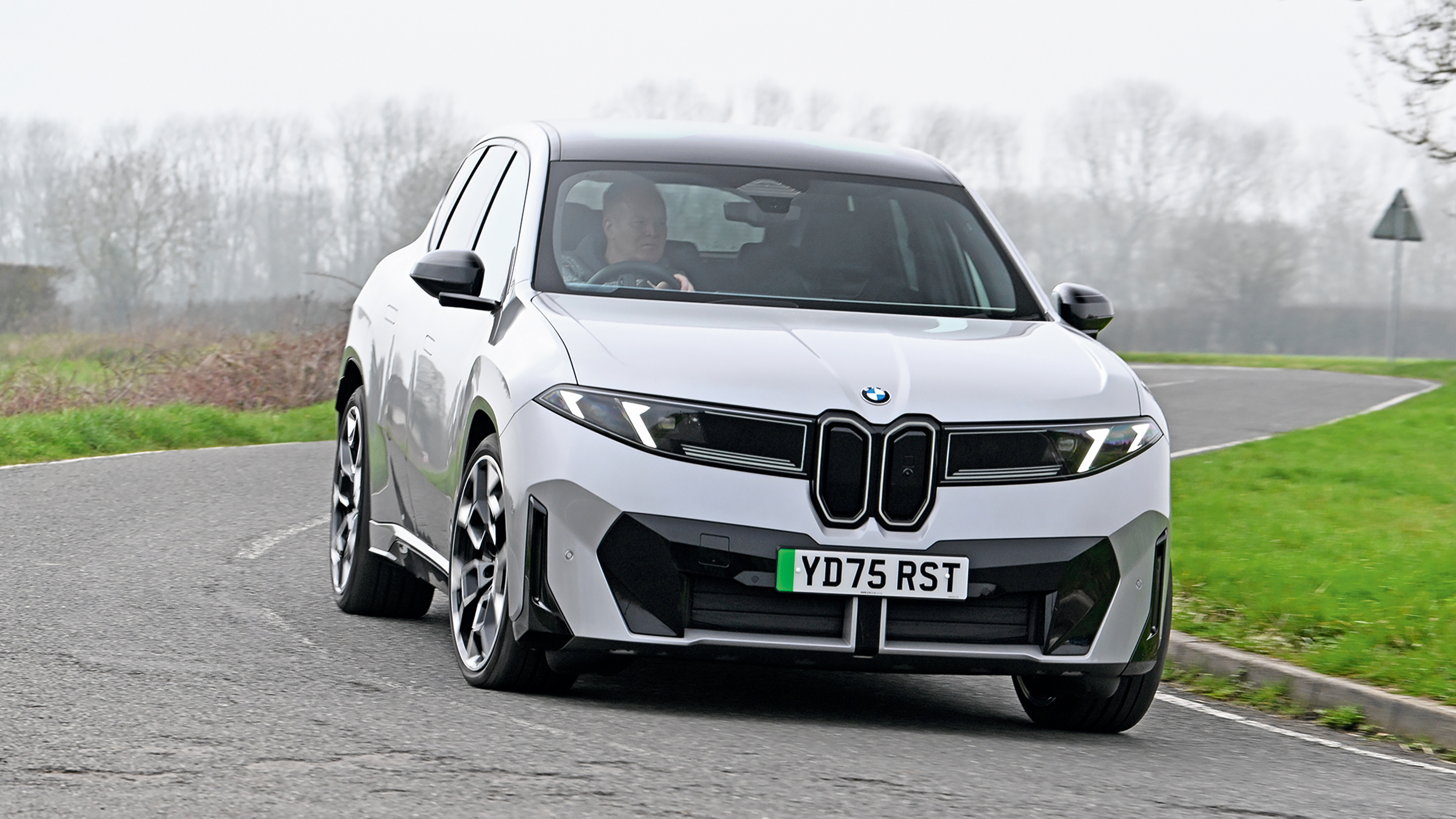 BMW iX3 - front cornering