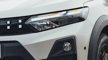 Dacia Jogger Hybrid 155 - headlight