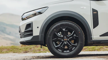 Dacia Jogger Hybrid 155 - wheel