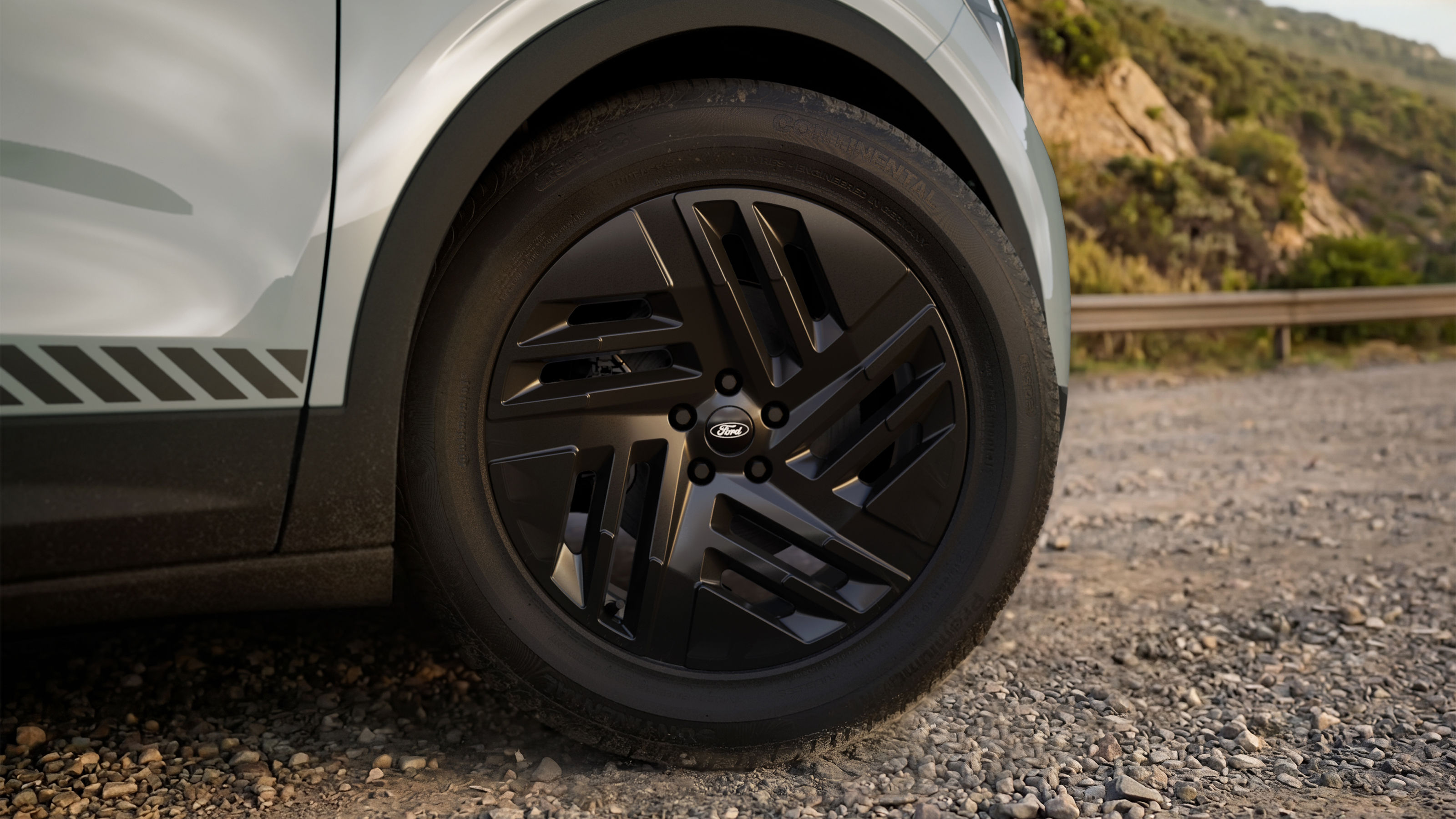 Ford Explorer Collection - alloy wheel