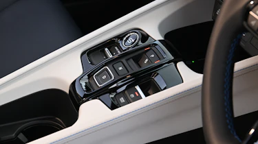 Honda Prelude - gear selector