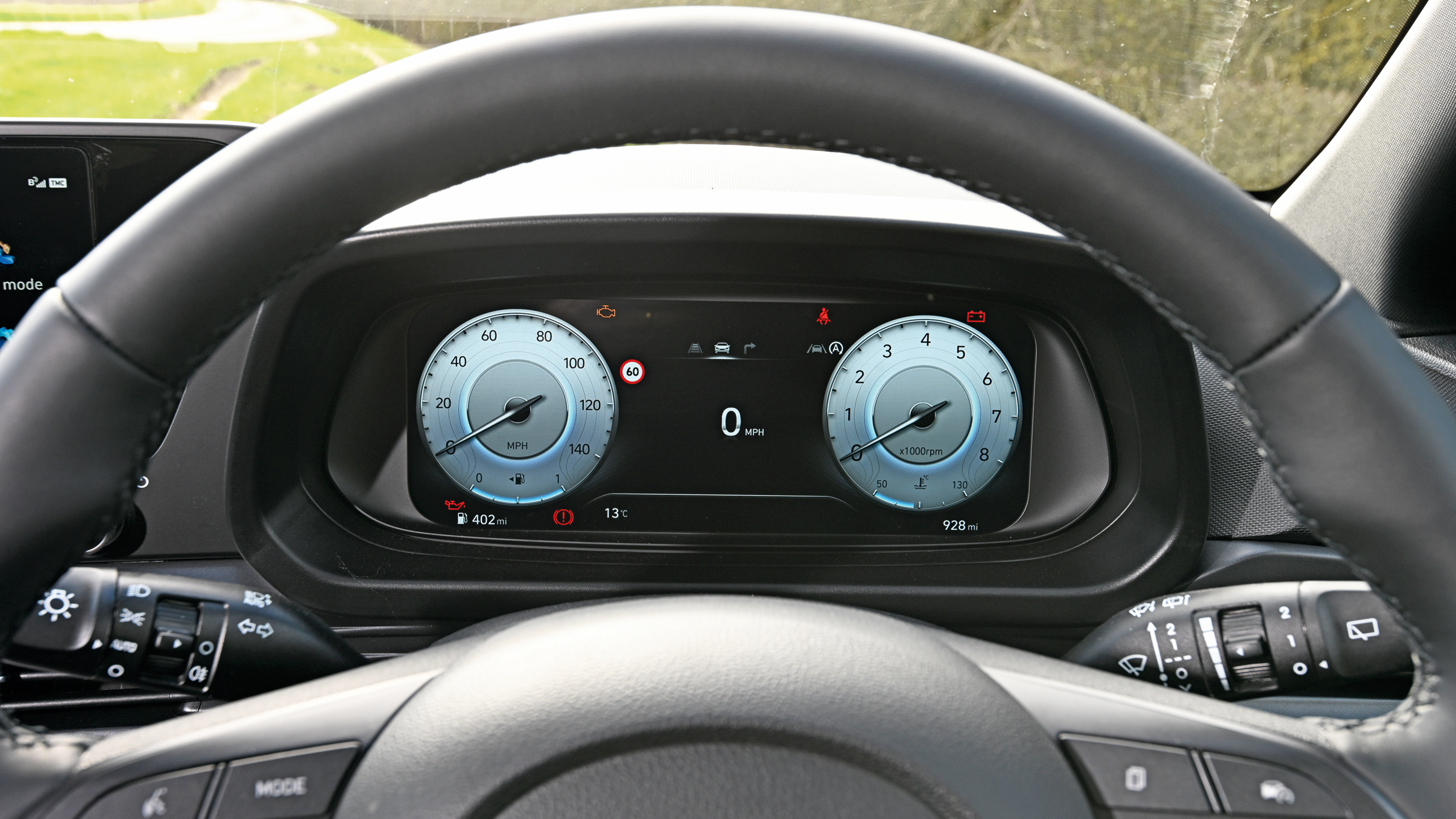 Hyundai Bayon - driver display
