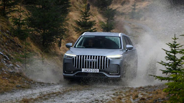 Jaecoo 8 - front off-road
