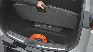 Lexus RZ550e - cable storage