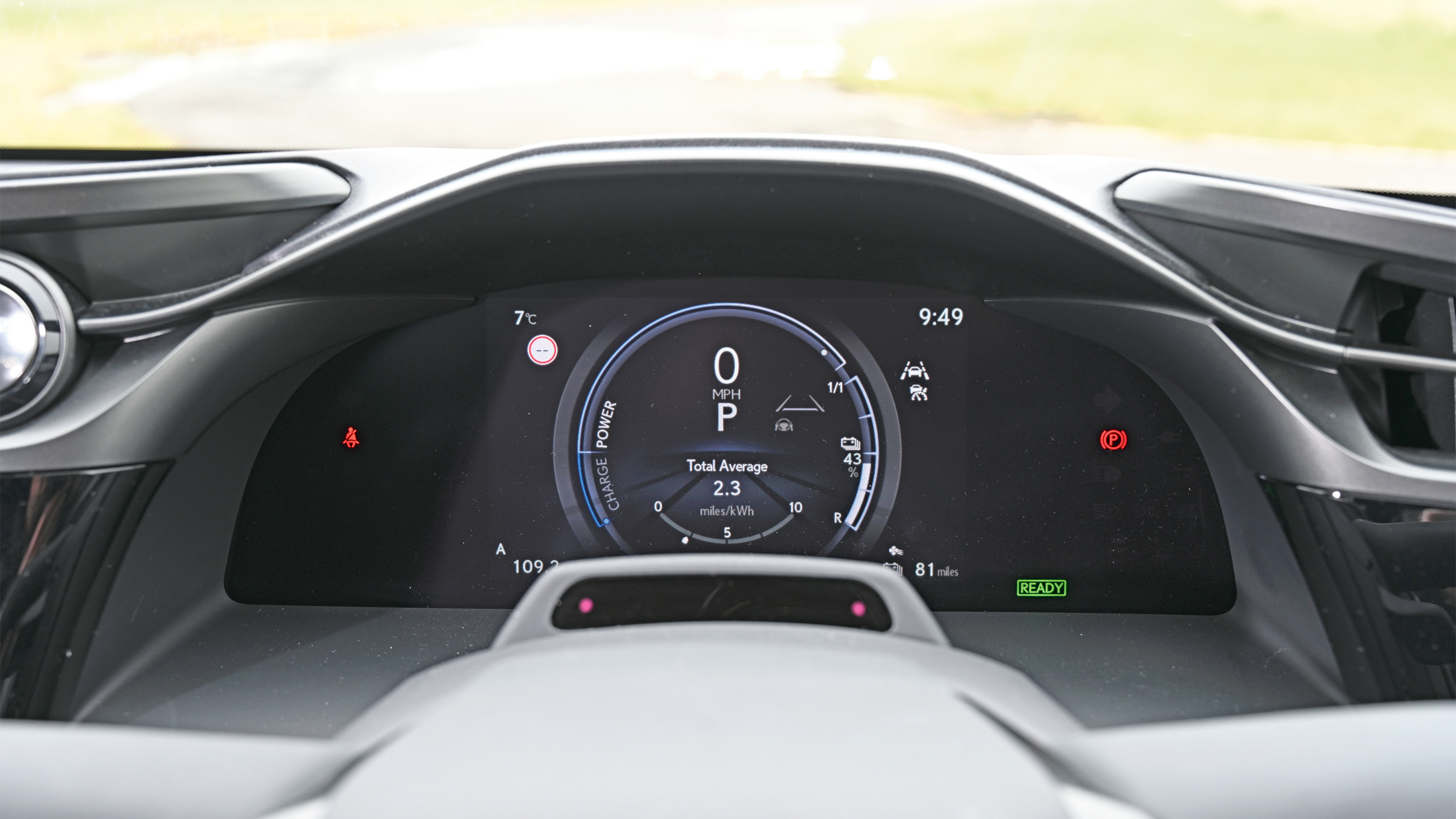 Lexus RZ550e - driver display