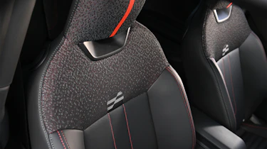 MINI John Cooper Works - seats