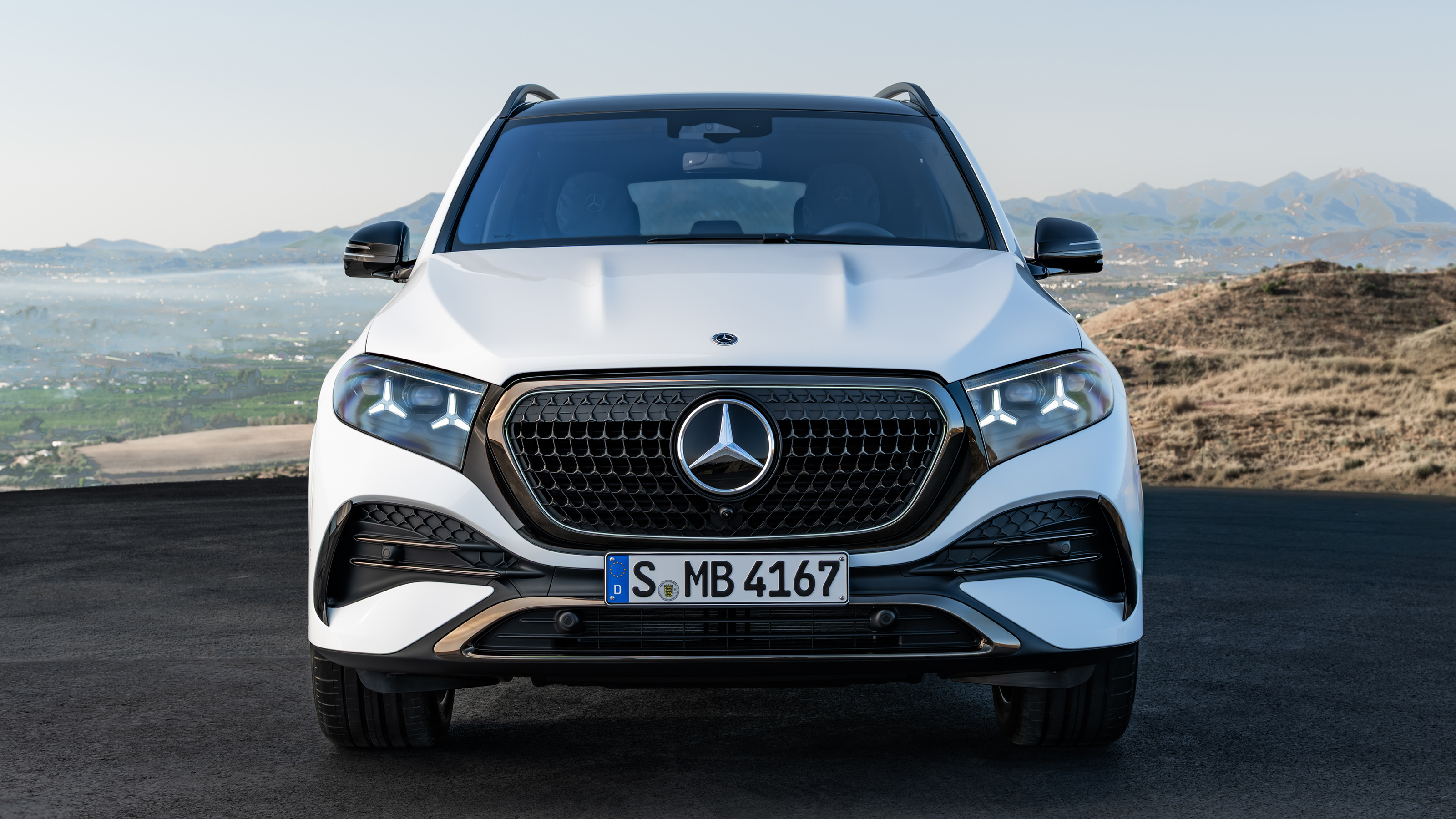 Mercedes GLE - full front static