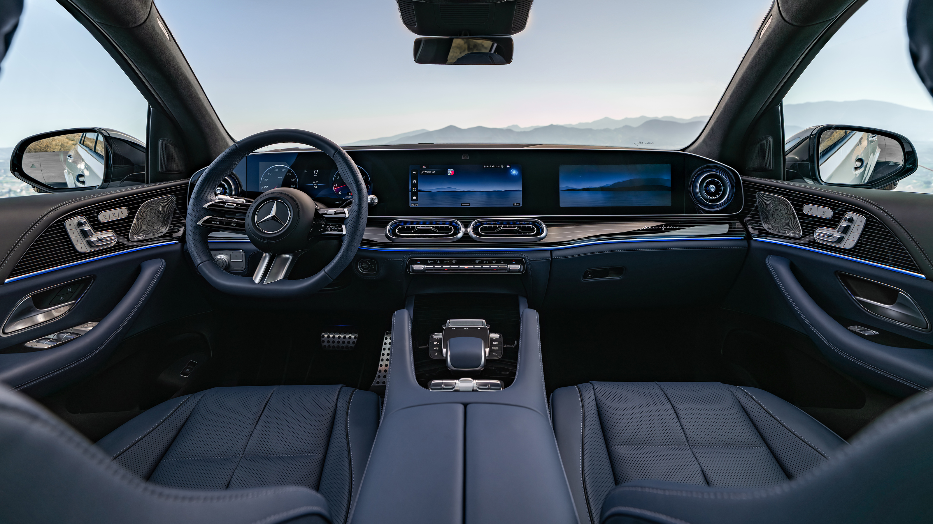 Mercedes GLE - cabin