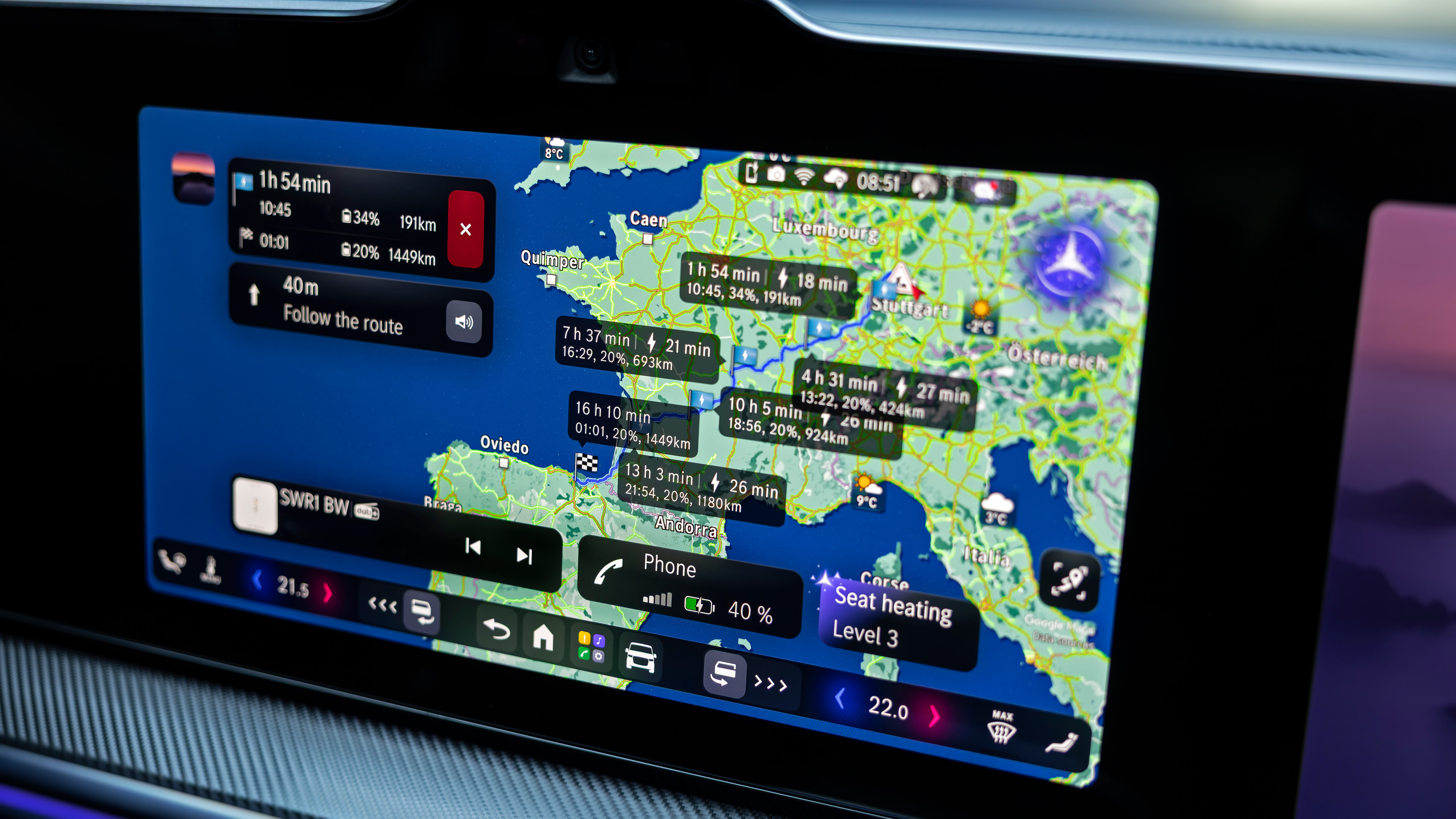 Mercedes VLE - screen