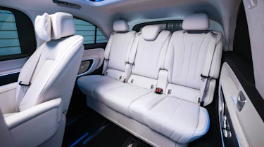 Mercedes VLE - seats