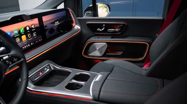 Mercedes VLE - centre console