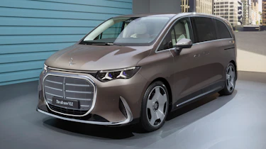 Mercedes VLE - front