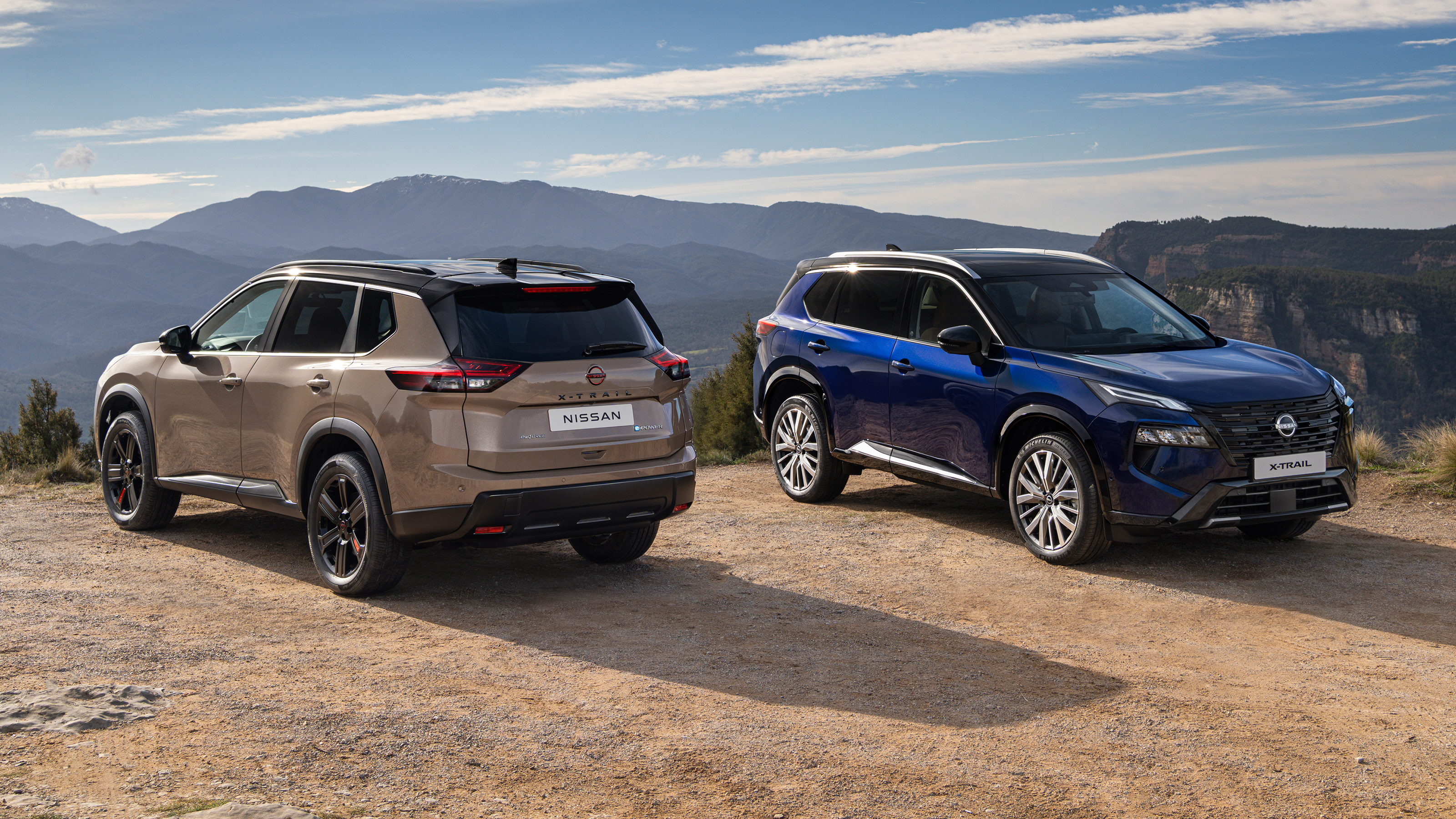 New Nissan X-Trail N-Trek - blue and beige front and rear