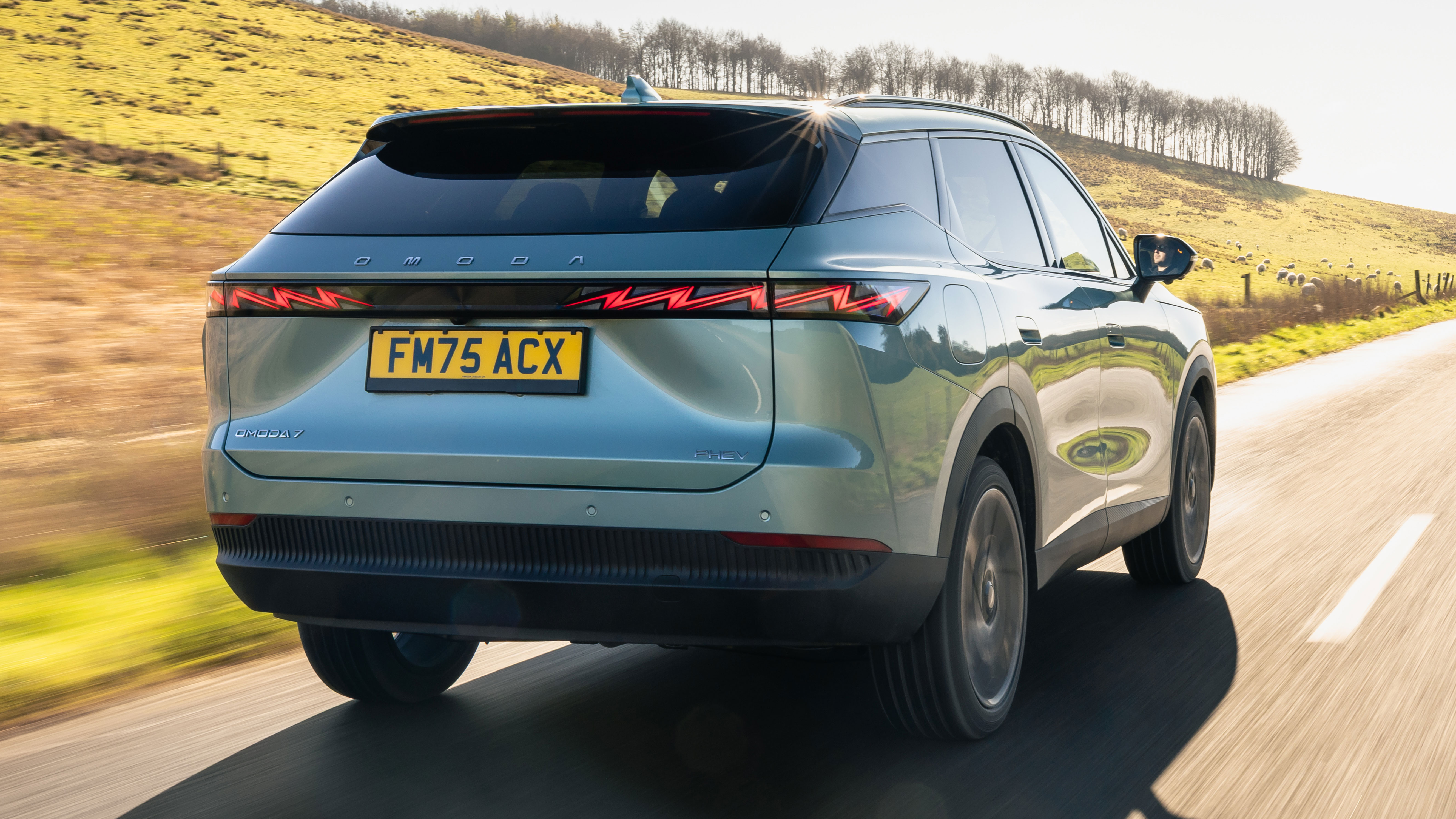 Omoda 7 - rear