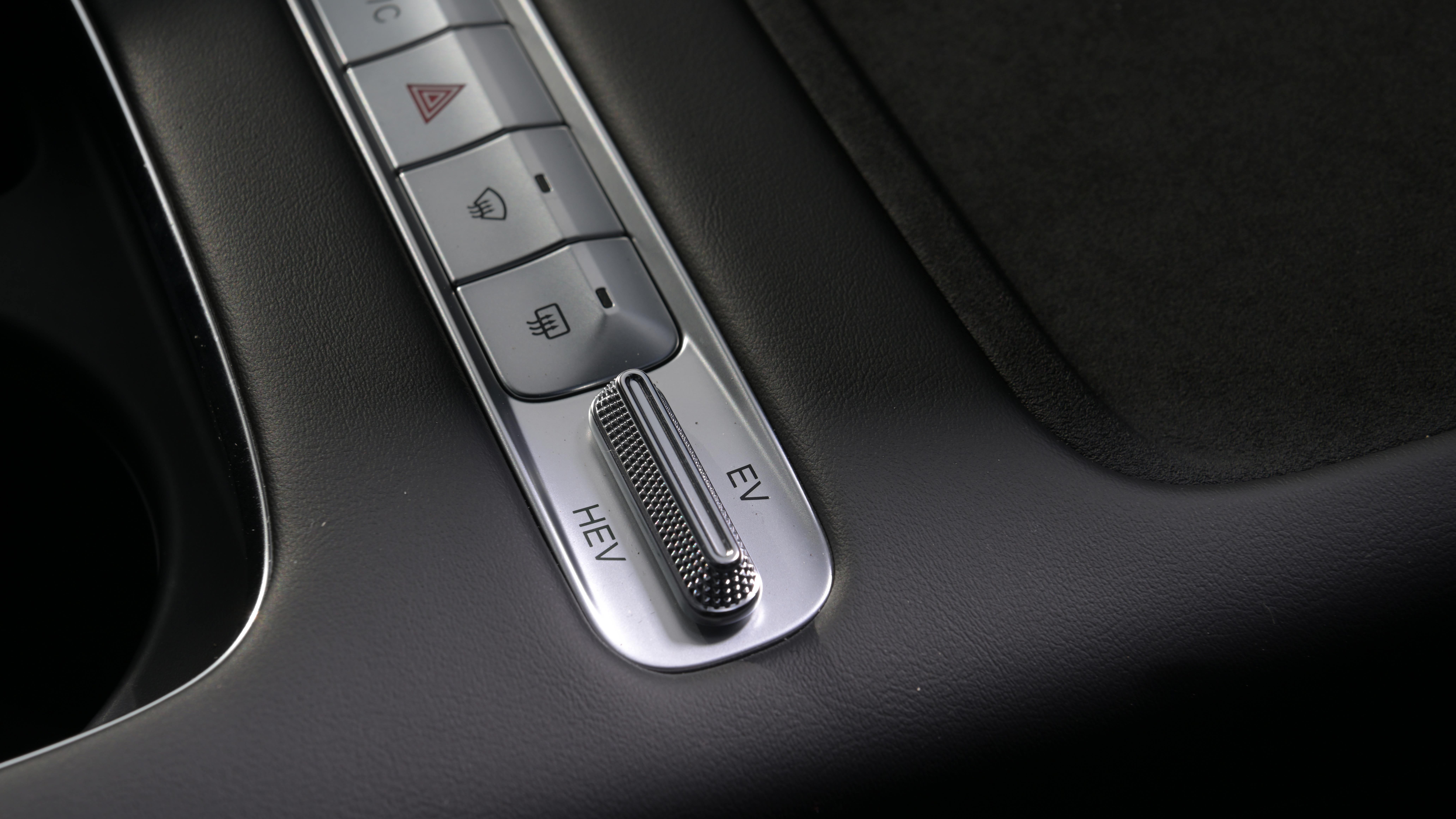 Omoda 7 - interior
