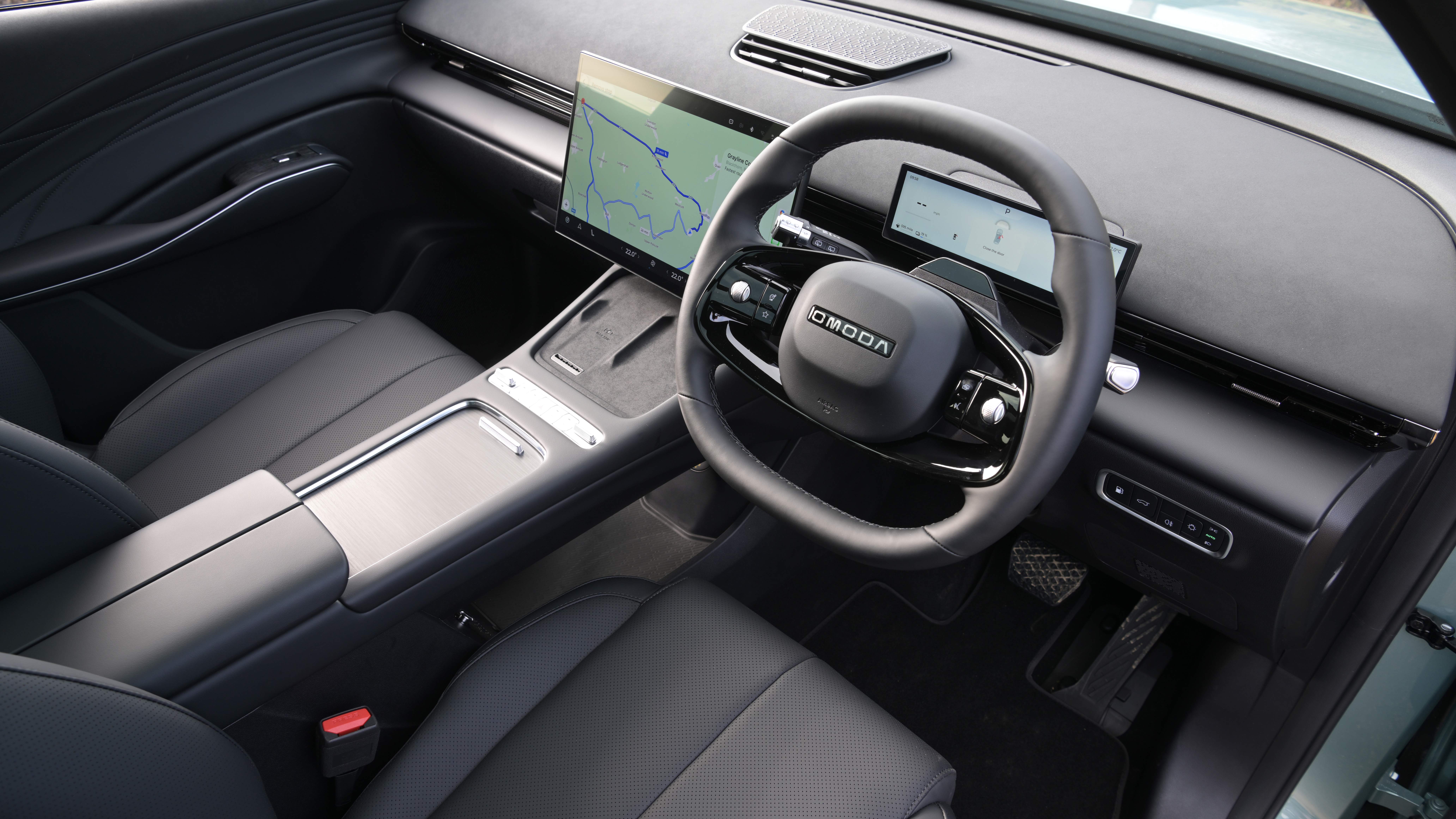 Omoda 7 - dash