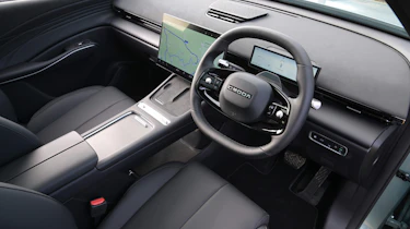 Omoda 7 - dash