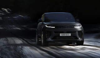 Range Rover Sport SV Ultimate black