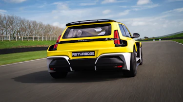Renault 5 Turbo 3E - rear tracking