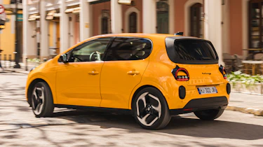Renault Twingo - rear city