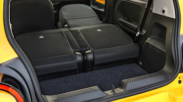 Renault Twingo - boot seats down