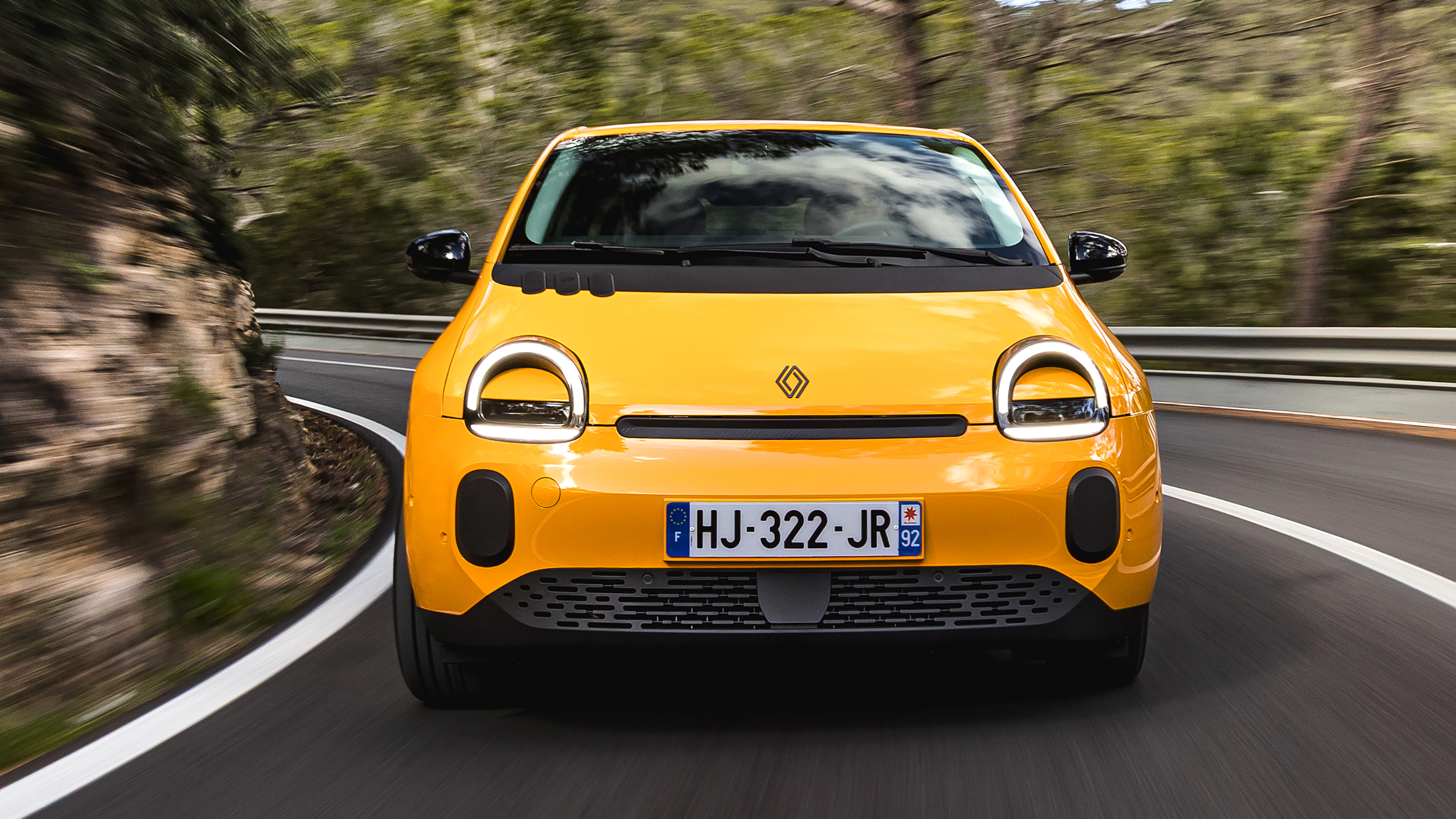 Renault Twingo - full front