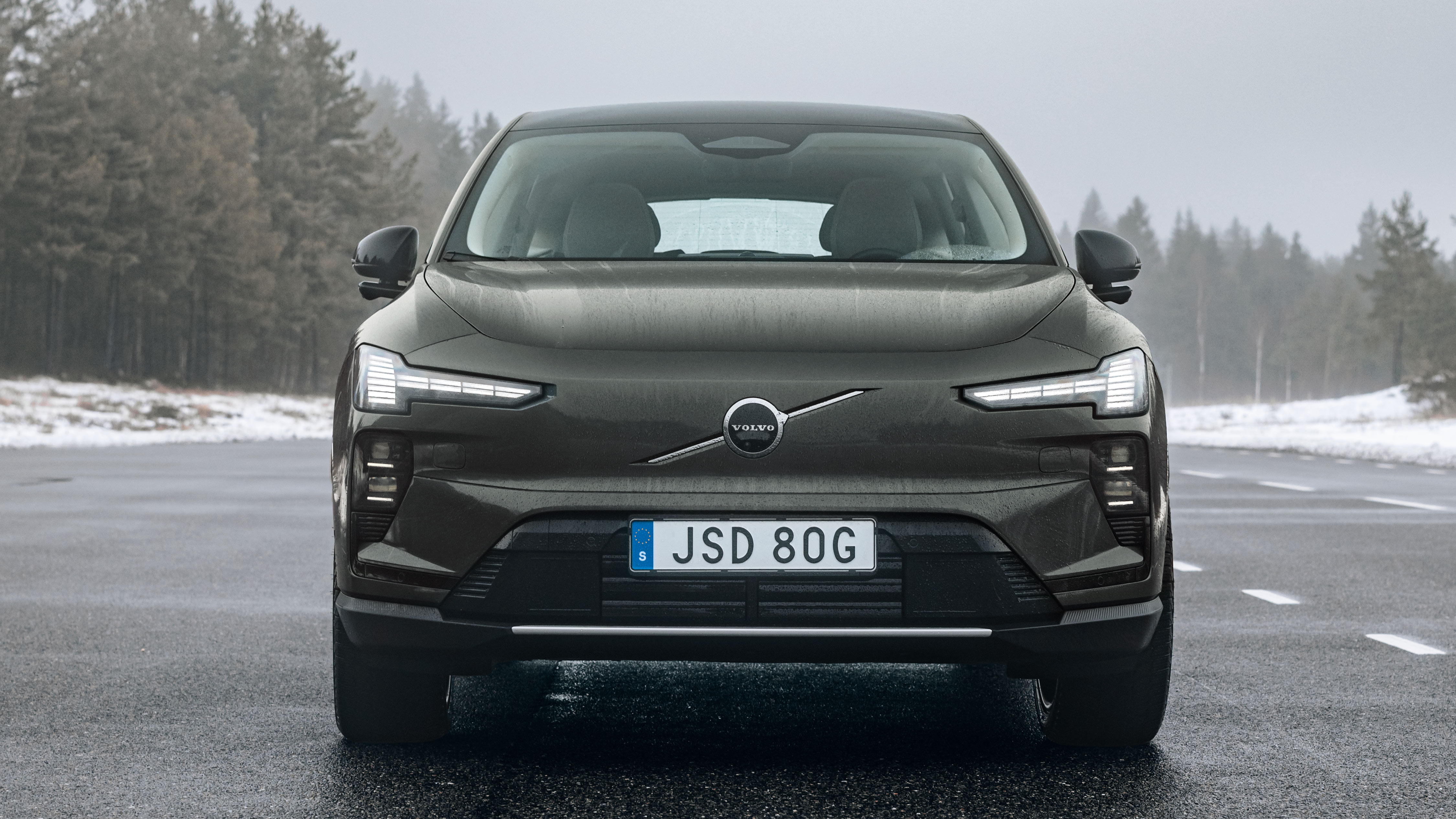 Volvo EX60 - full front static