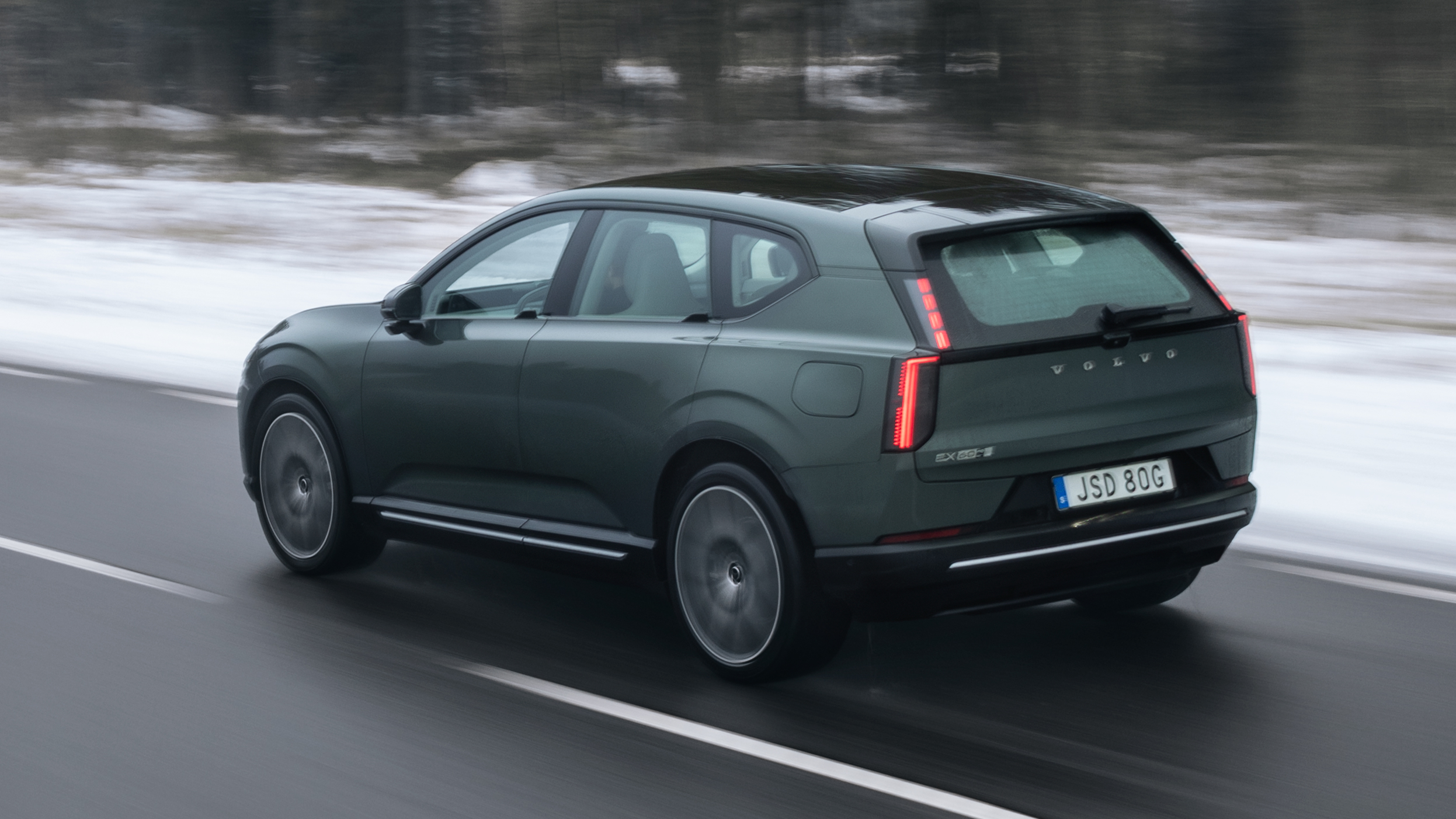 Volvo EX60 - rear action