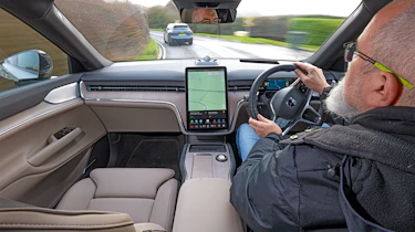 Volvo EX90 - driving