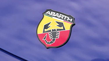 Abarth 600e Scorpionissima - Abarth badge
